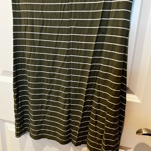 Aero Seriously Soft Army Green Striped Dress Size Small - Picture 4 of 9